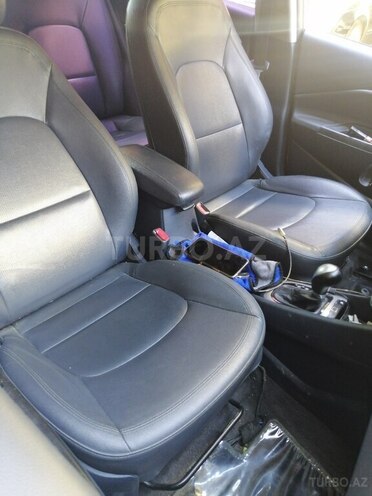 Kia Rio-3