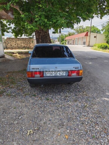 LADA (VAZ) 21099-4