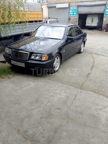 Mercedes C 180-1