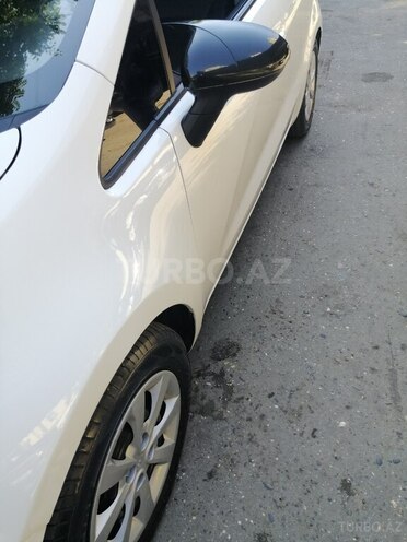 Kia Rio-11
