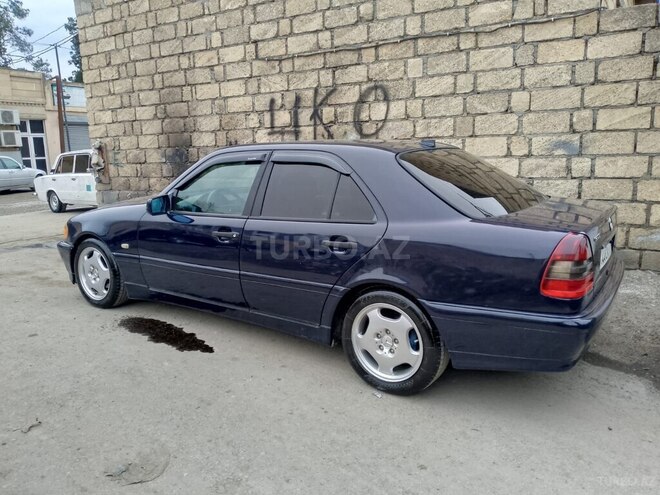 Mercedes C 180-9