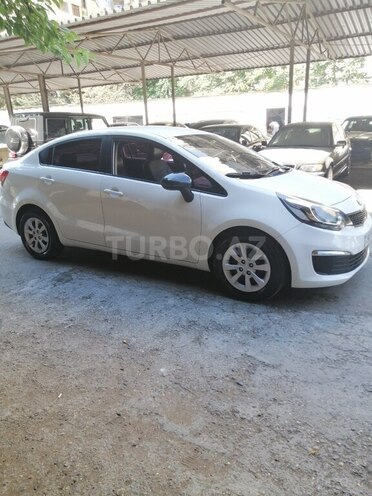 Kia Rio-13