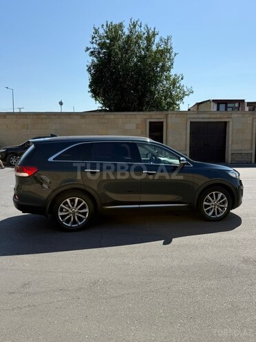 Kia Sorento-7