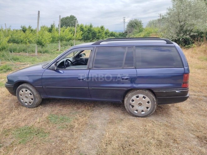 Opel Astra-4
