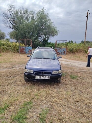 Opel Astra-1
