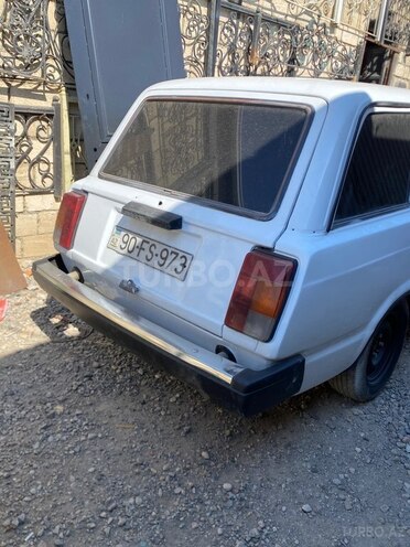 LADA (VAZ) 2104-2