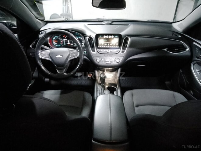 Chevrolet Malibu-3