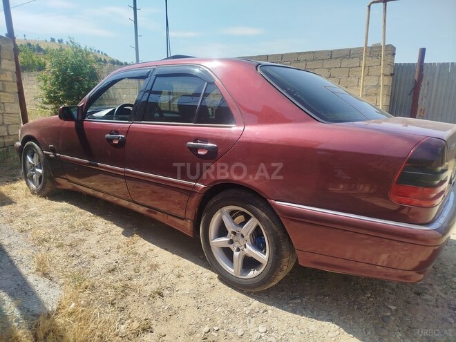Mercedes C 240-9
