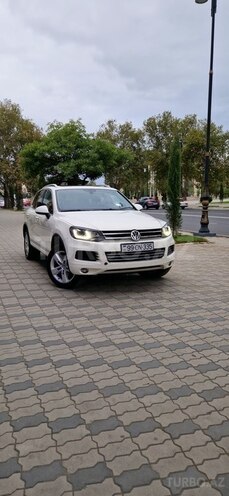 Volkswagen Touareg-2