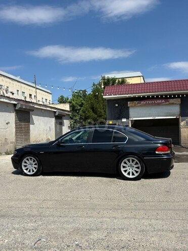 BMW 735-12