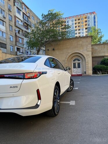 Changan Qiyuan A05-9