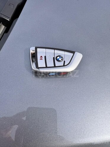 BMW 530-10