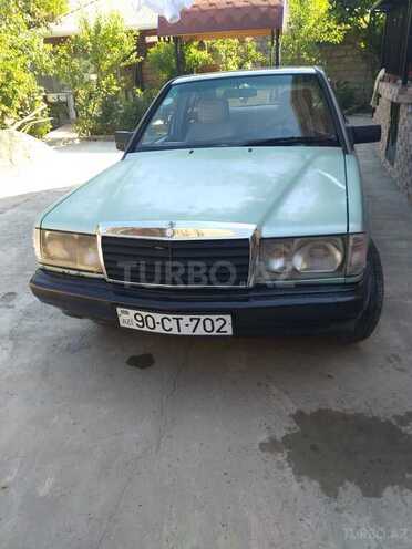 Mercedes 190-1