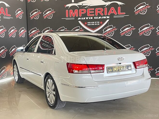 Hyundai Sonata-17
