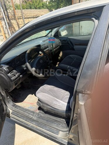 Opel Omega-3