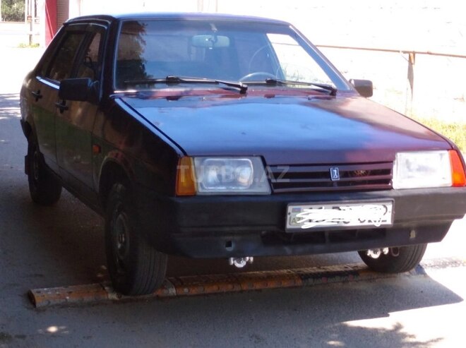 LADA (VAZ) 21099-2