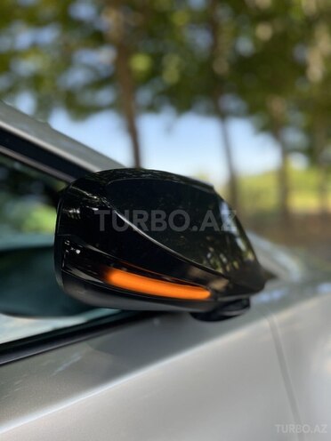 Hyundai Elantra-7