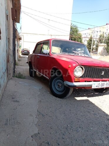 LADA (VAZ) 21011-8