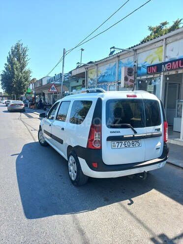 Dacia Logan-4