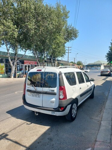 Dacia Logan-3