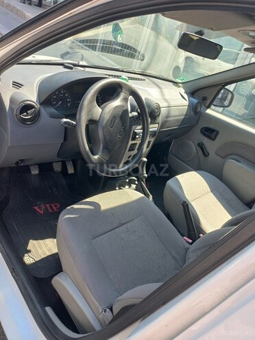 Dacia Logan-8