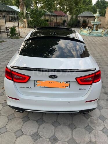 Kia Optima-2
