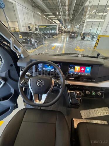 DongFeng Captain V-8