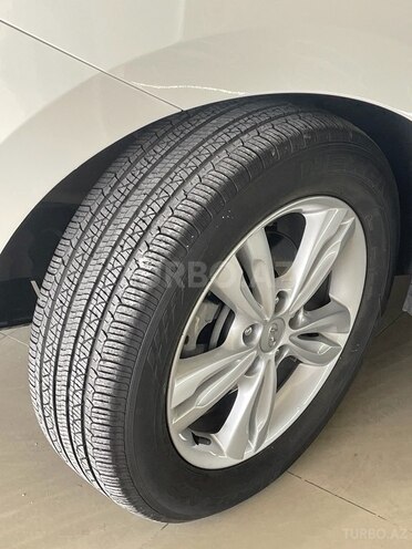 Hyundai ix35-4