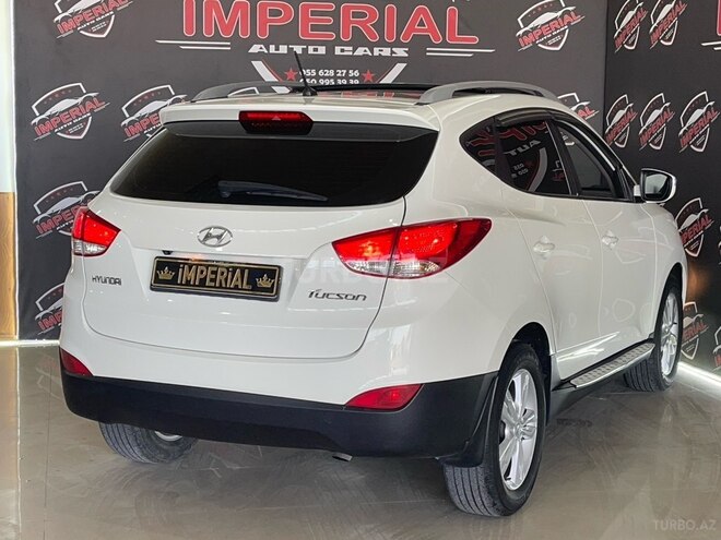 Hyundai ix35-16