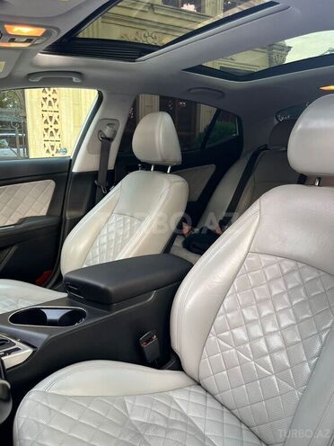 Kia Optima-5