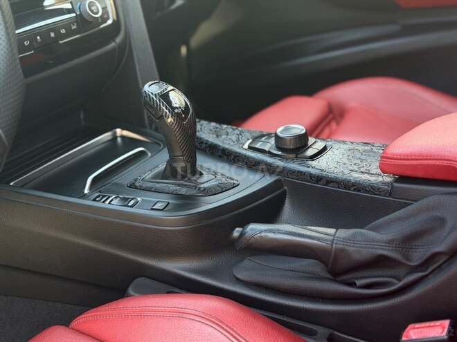 BMW 330-18