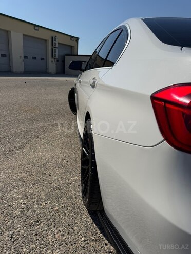 BMW 330-5