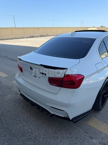 BMW 330-12