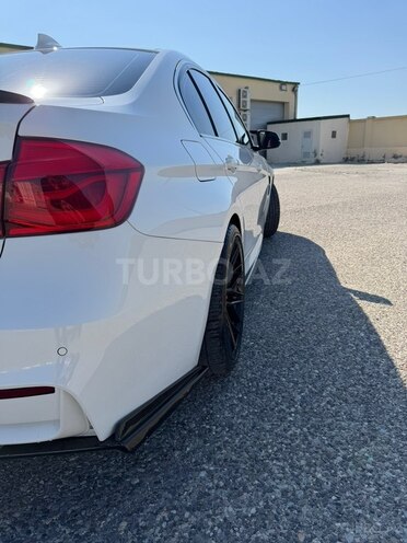 BMW 330-6
