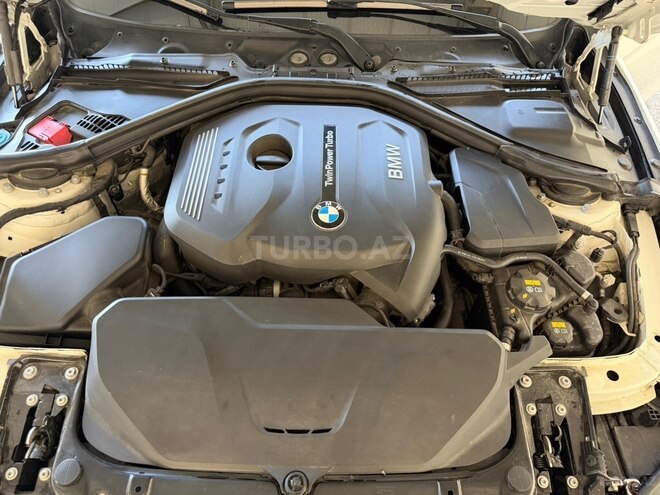 BMW 330-15