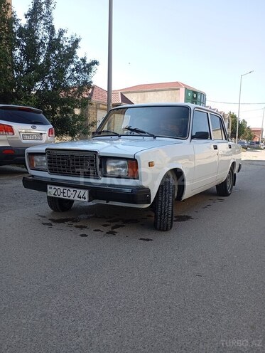 LADA (VAZ) 2107-5