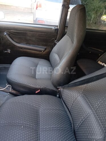 LADA (VAZ) 2107-15