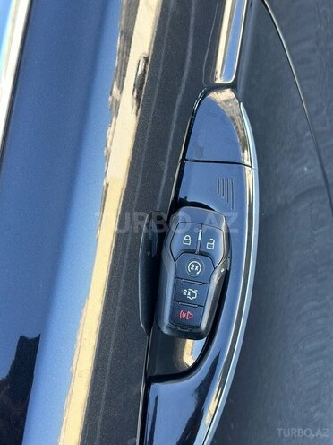 Ford Fusion (North America)-20