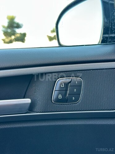 Ford Fusion (North America)-6