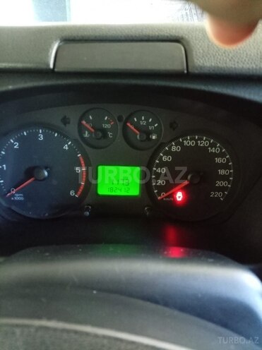 Ford Transit-2