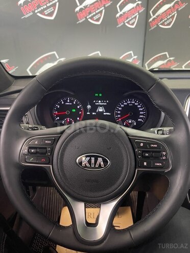 Kia K5-18