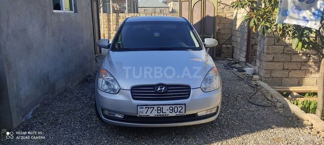 Hyundai Accent-1