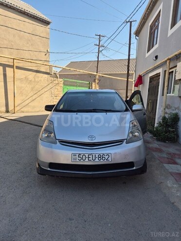 Toyota Prius-15