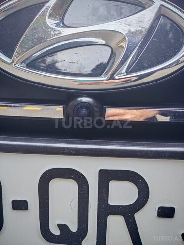 Hyundai Sonata-9