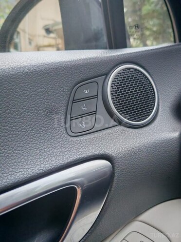 Hyundai Sonata-8