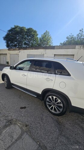 Kia Sorento-7