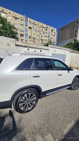 Kia Sorento-8