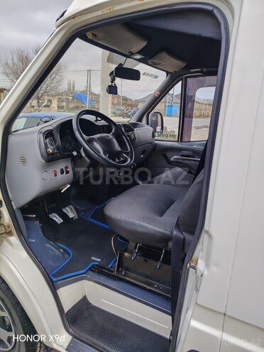 Ford Transit-18