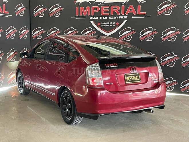 Toyota Prius-6