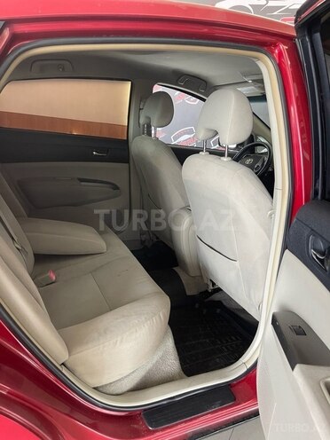 Toyota Prius-8